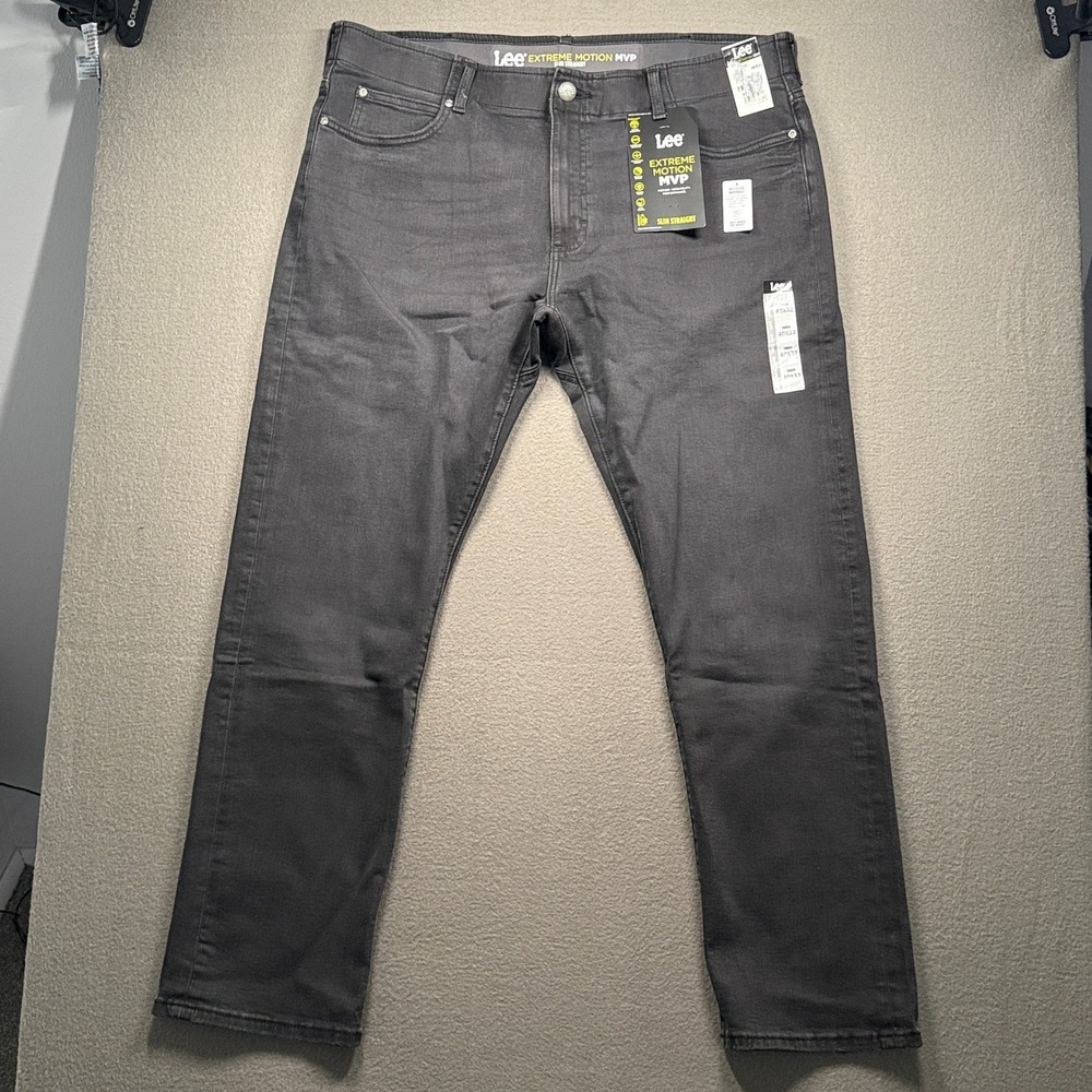 Lee Extreme Motion MVP Jeans Mens Size 40x32 Farrow Grey Slim Straight 20223